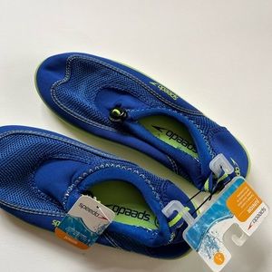 Speedo Junior Swim Shoes Size L 4-5